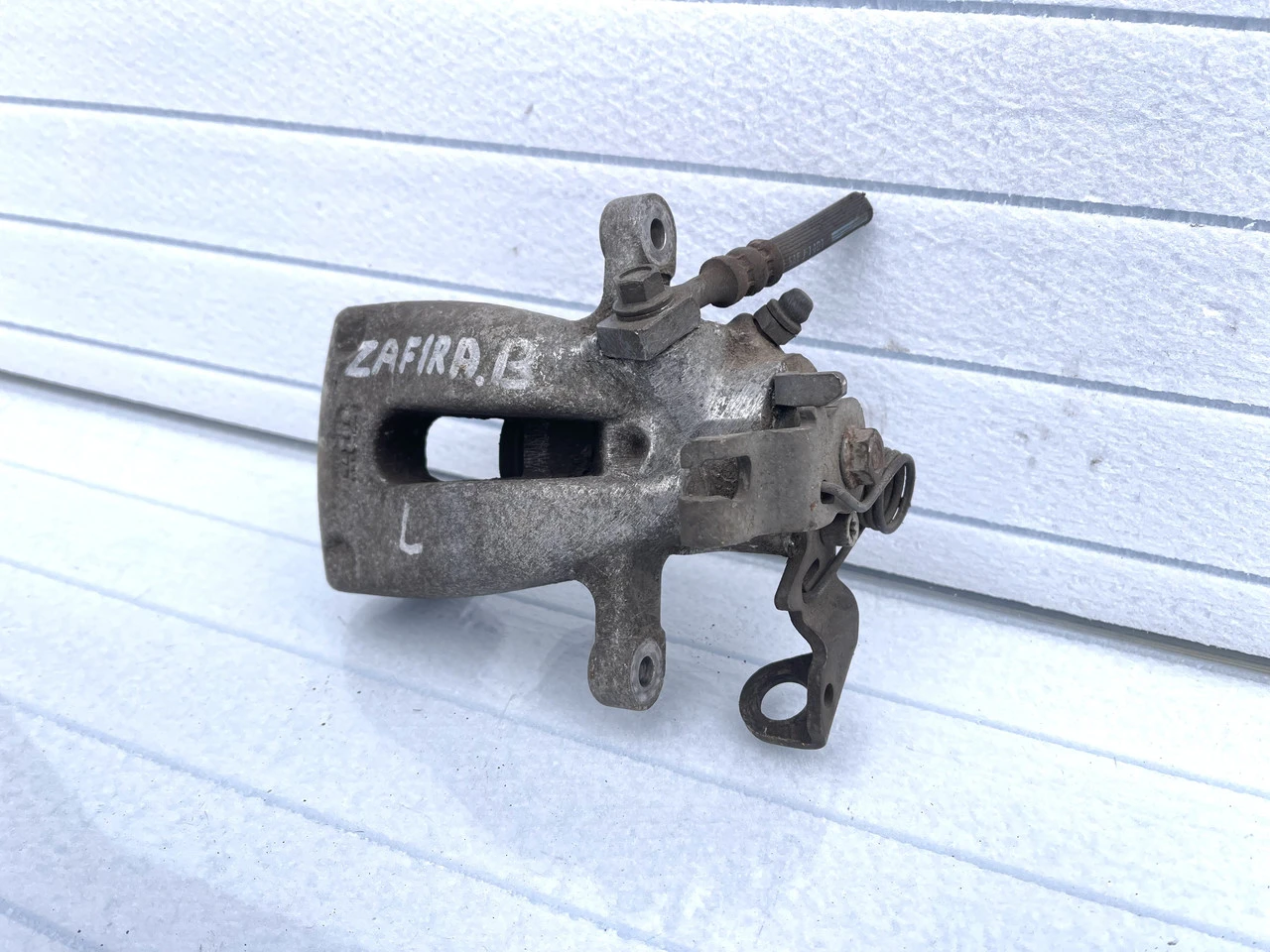 Супорт задній лівий Opel Zafira B 06-11р Опель Зафіра Б Супорта - фото 1