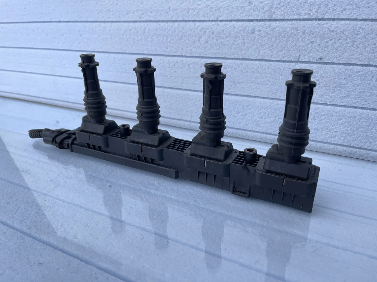 Котушка запалювання Opel Corsa C 1.4 Opel Combo 0221503472 - фото 2