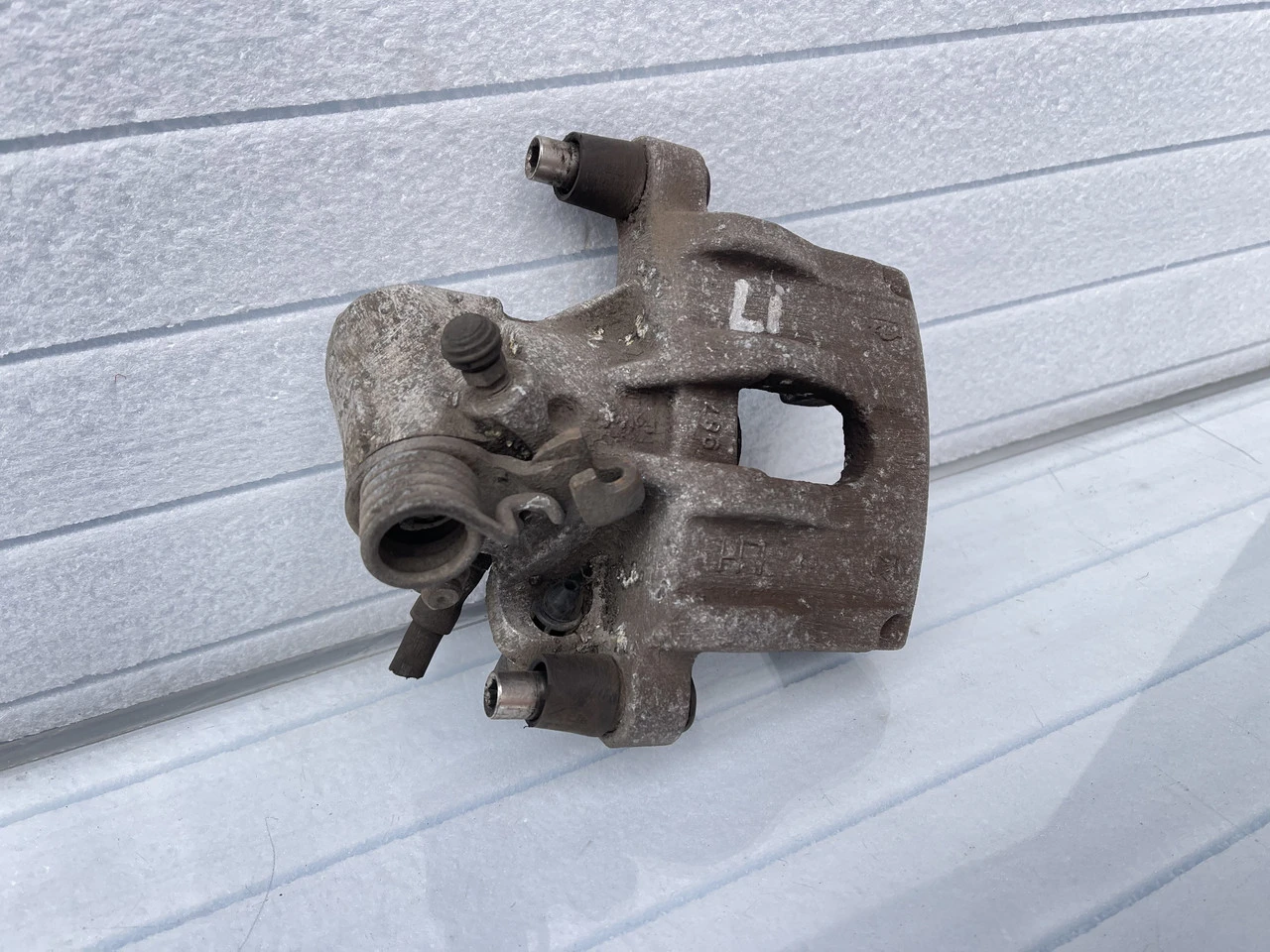 Супорт гальмівний задній лівий Volvo V50 Ford Focus 2 Ford C-Max супорта - фото 1