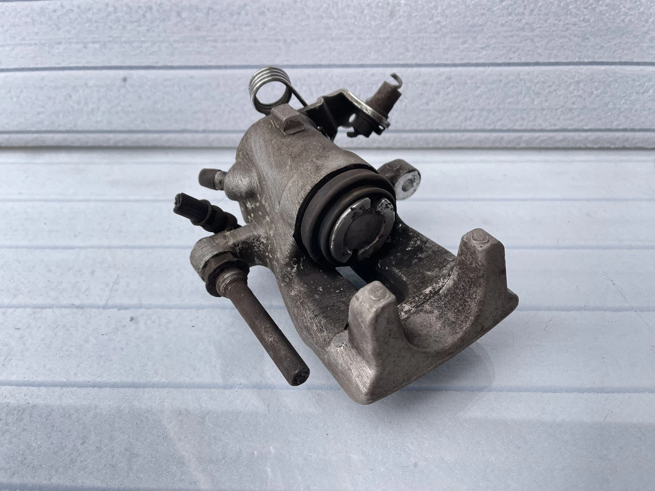 Супорт задній правий Opel Zafira A, Opel Combo, Astra G супорта - фото 3