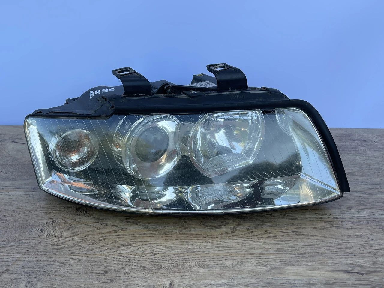 Фара права Audi A4 B6 Xenon 2000-2004 Ауді А4 Б6 Ксенон 8E0941030H | ZAVTO.market