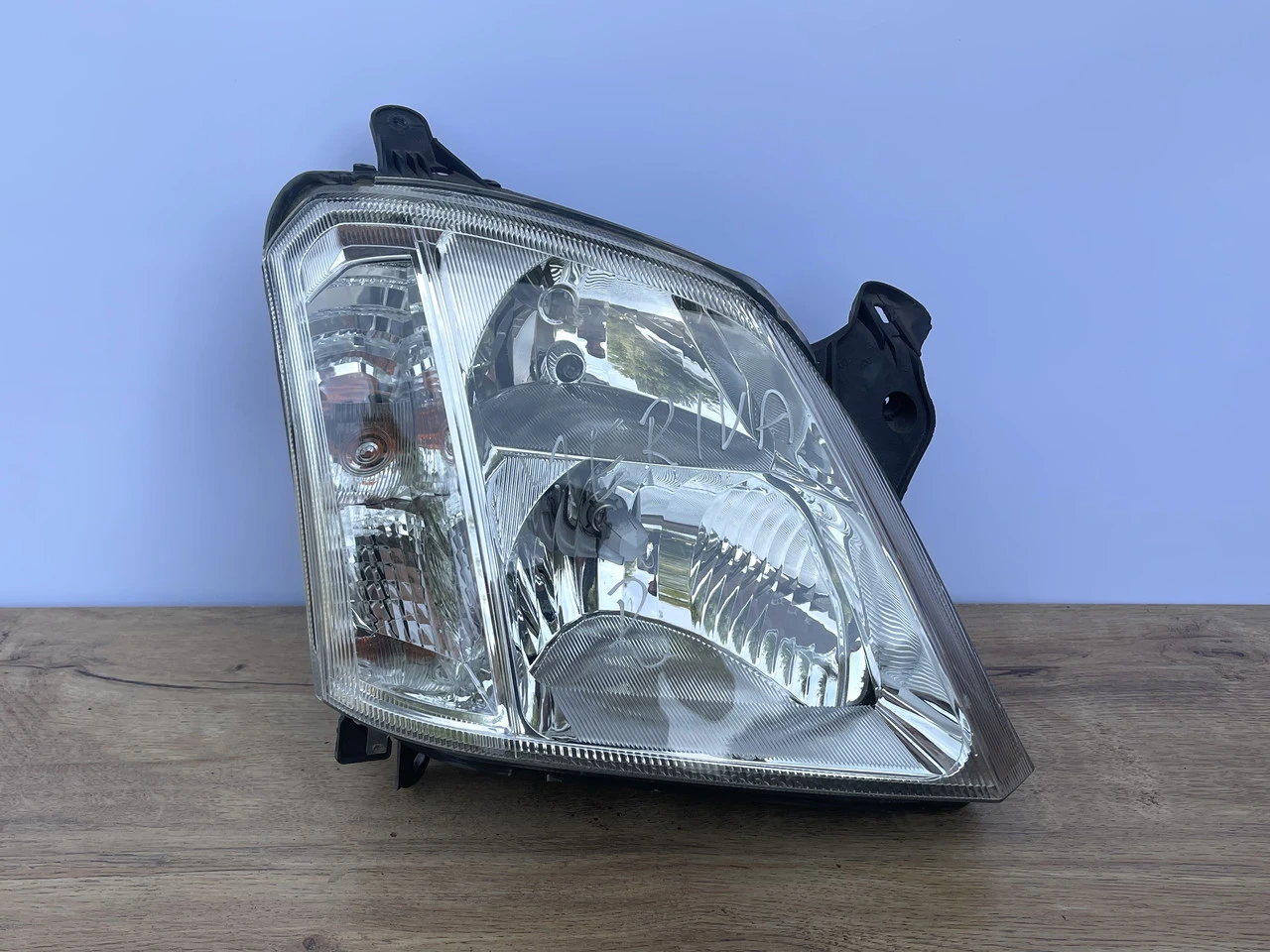 Фара передня права Opel Meriva 2003-2010 фари Опель Меріва 93321053 | ZAVTO.market