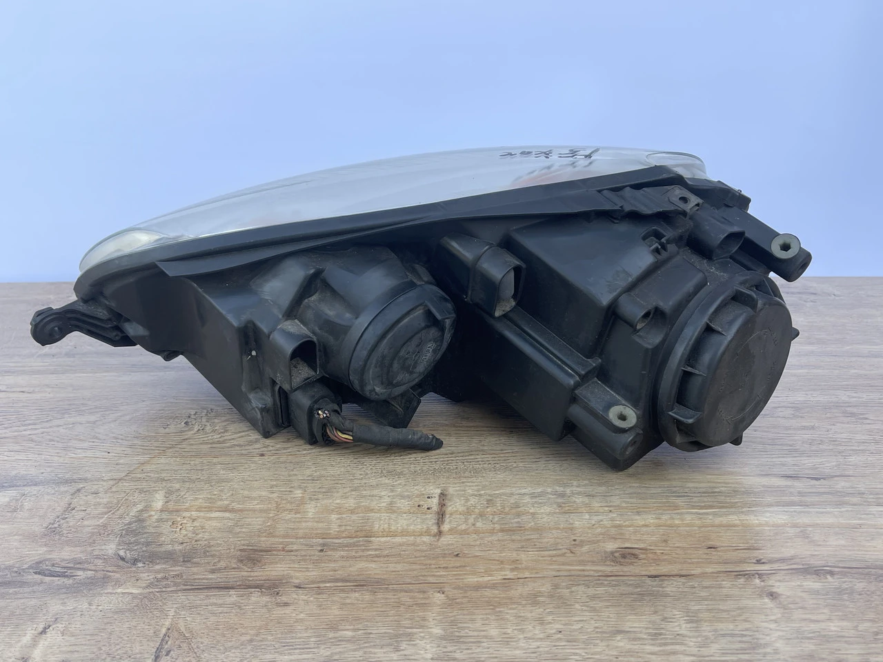 Фара права VW Golf 5 2003-2009 Фольксваген Гольф 5 1K6941006P - фото 2