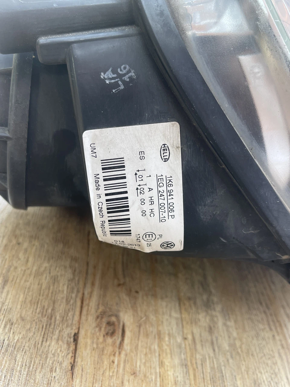 Фара права VW Golf 5 2003-2009 Фольксваген Гольф 5 1K6941006P - фото 3