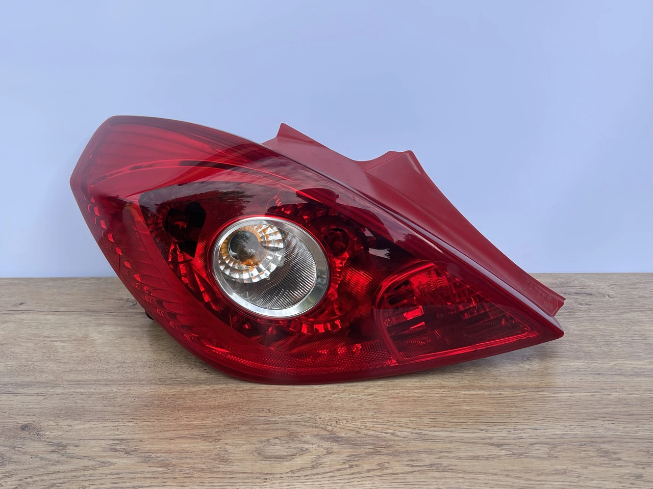 Ліхтар задній лівий Opel Corsa D 2006-2014 левый стоп фонарь Опель Корса Д 13186350 | ZAVTO.market