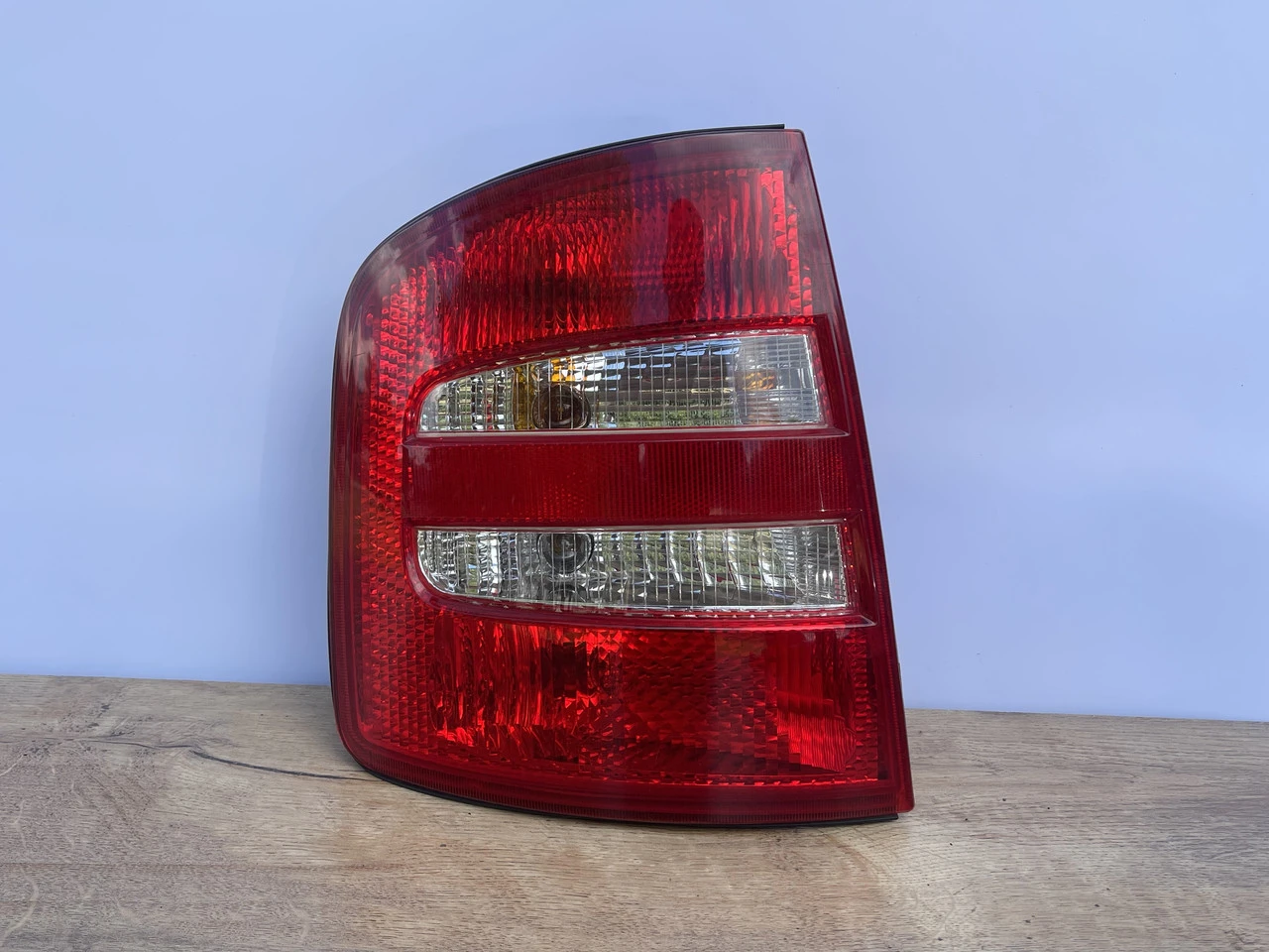 Ліхтар задній лівий Skoda Fabia 1 універсал 1999-2005 левый стоп фонарь Шкода Фабія 1 6Y9945095B | ZAVTO.market