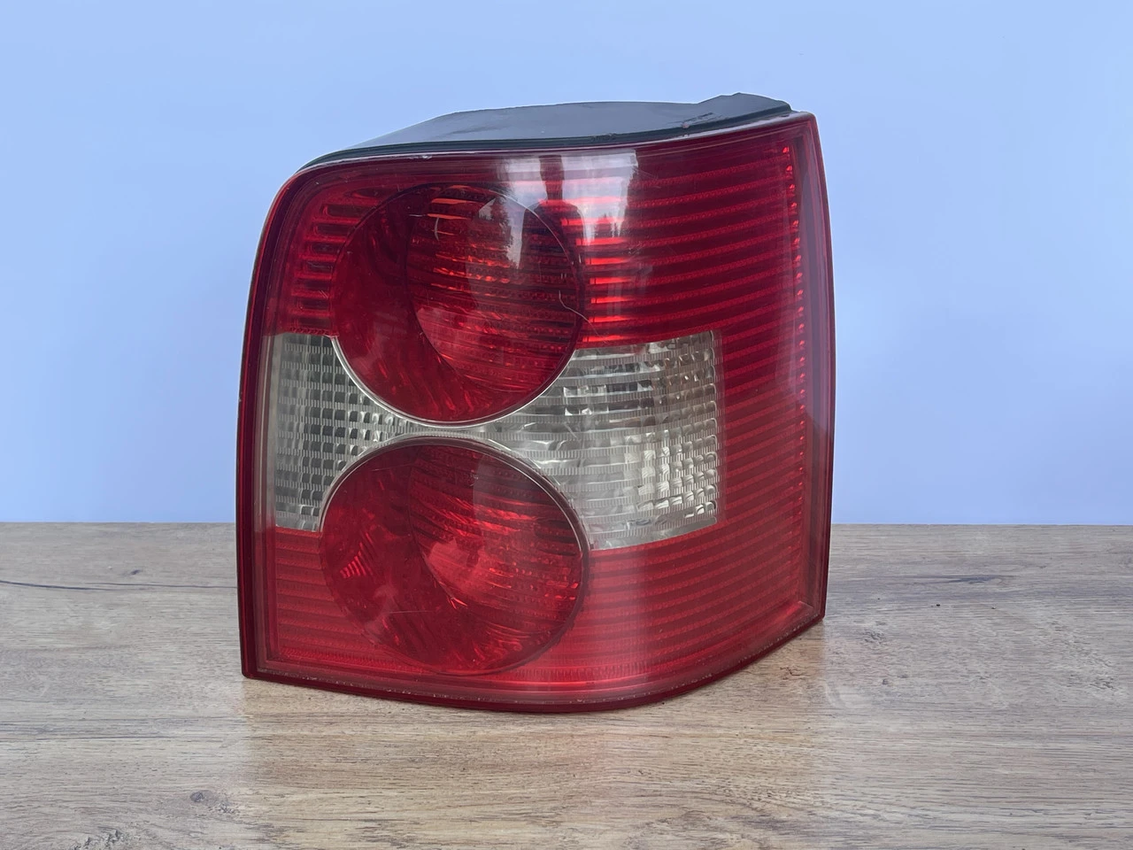 Ліхтар задній правий VW Passat B5 універсал стоп фонарь правый Фольксваген Пасат Б5+ 3B9945096AA | ZAVTO.market