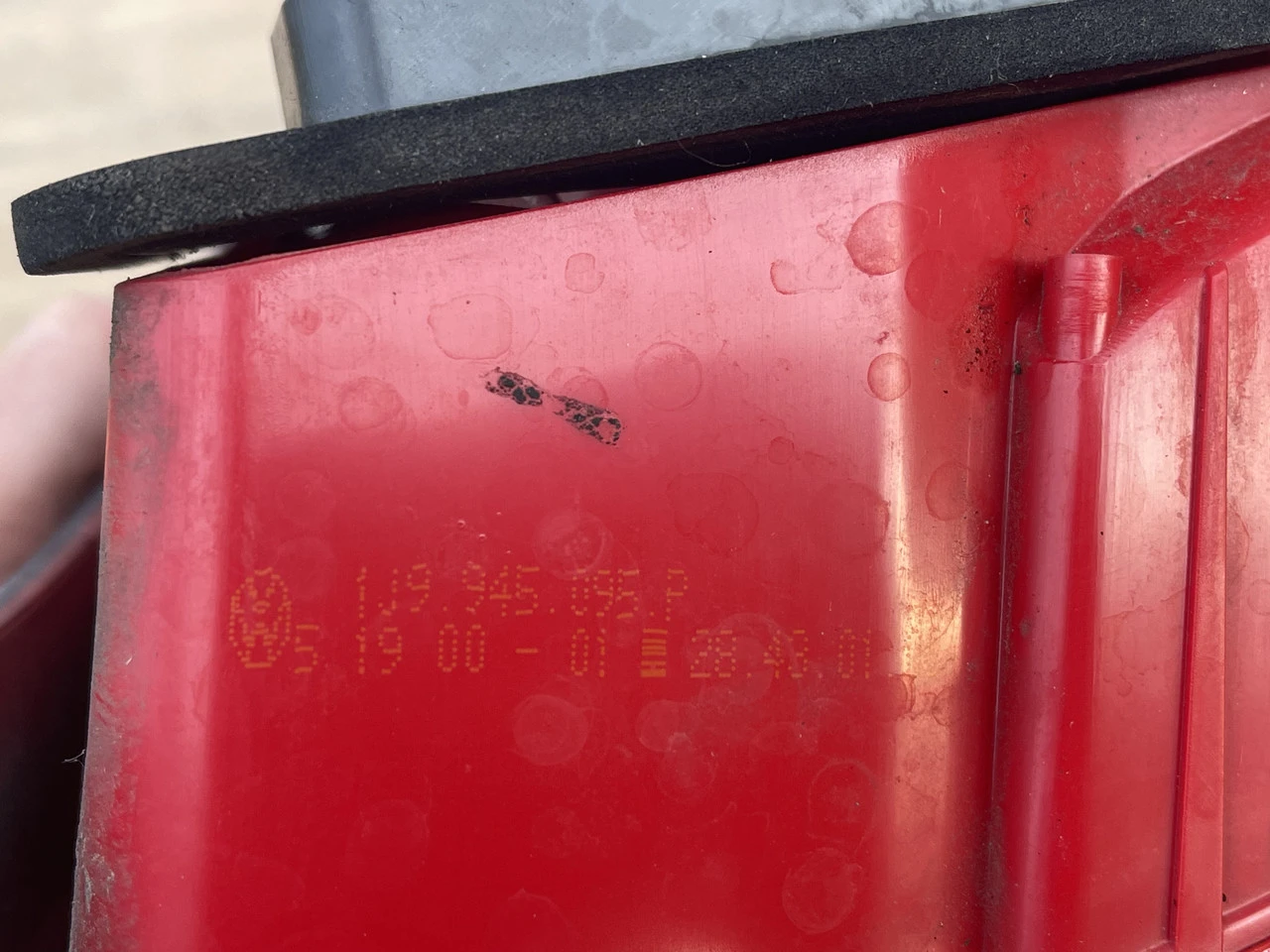 Ліхтар задній лівий VW Golf 4 1998-2005 стоп фонарь левый Фольксваген Гольф 4 1J9945095P - фото 2