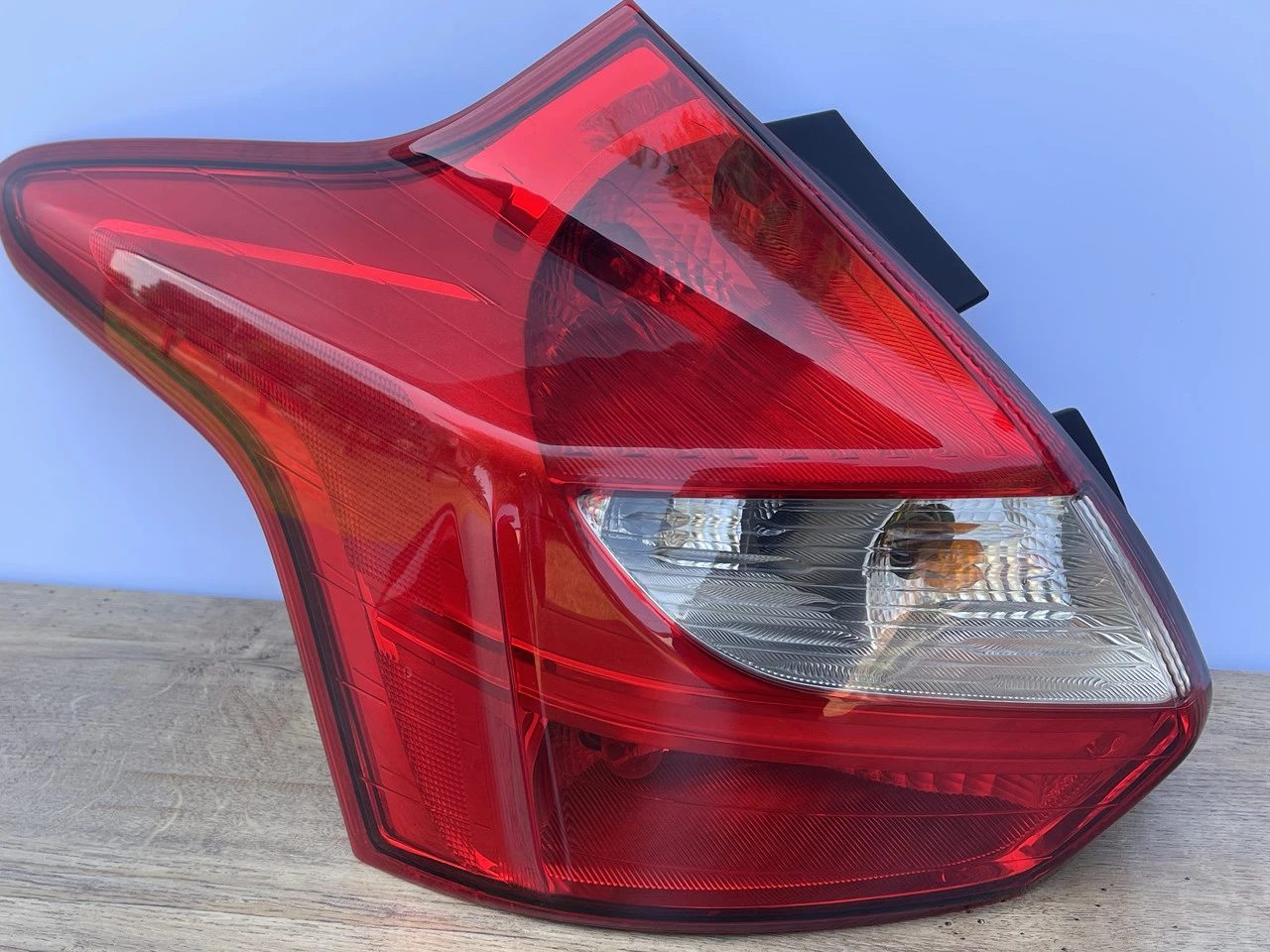 Ліхтар задній лівий Ford Focus Mk3 хетчбек 2010-2018 стоп фонарь левый Форд Фокус мк3 BM5113405A - фото 1