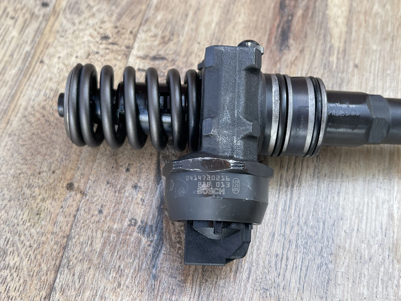 Насос форсунка 1.9 TDI VW Passat B5 Фольксваген Пасат Б5 038130073BA 0414720216 - фото 2